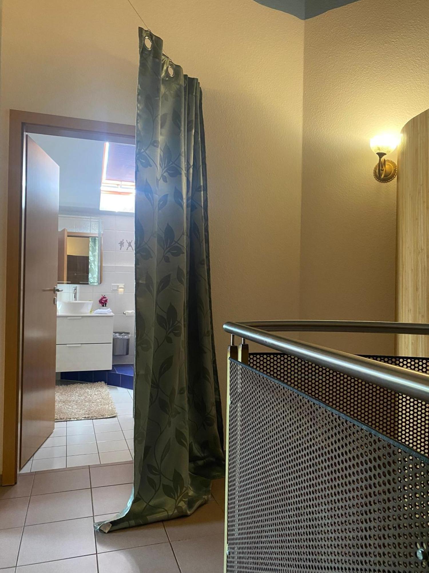Maisonette-Ferienzimmer Am Backhausgarten Flonheim Exteriér fotografie