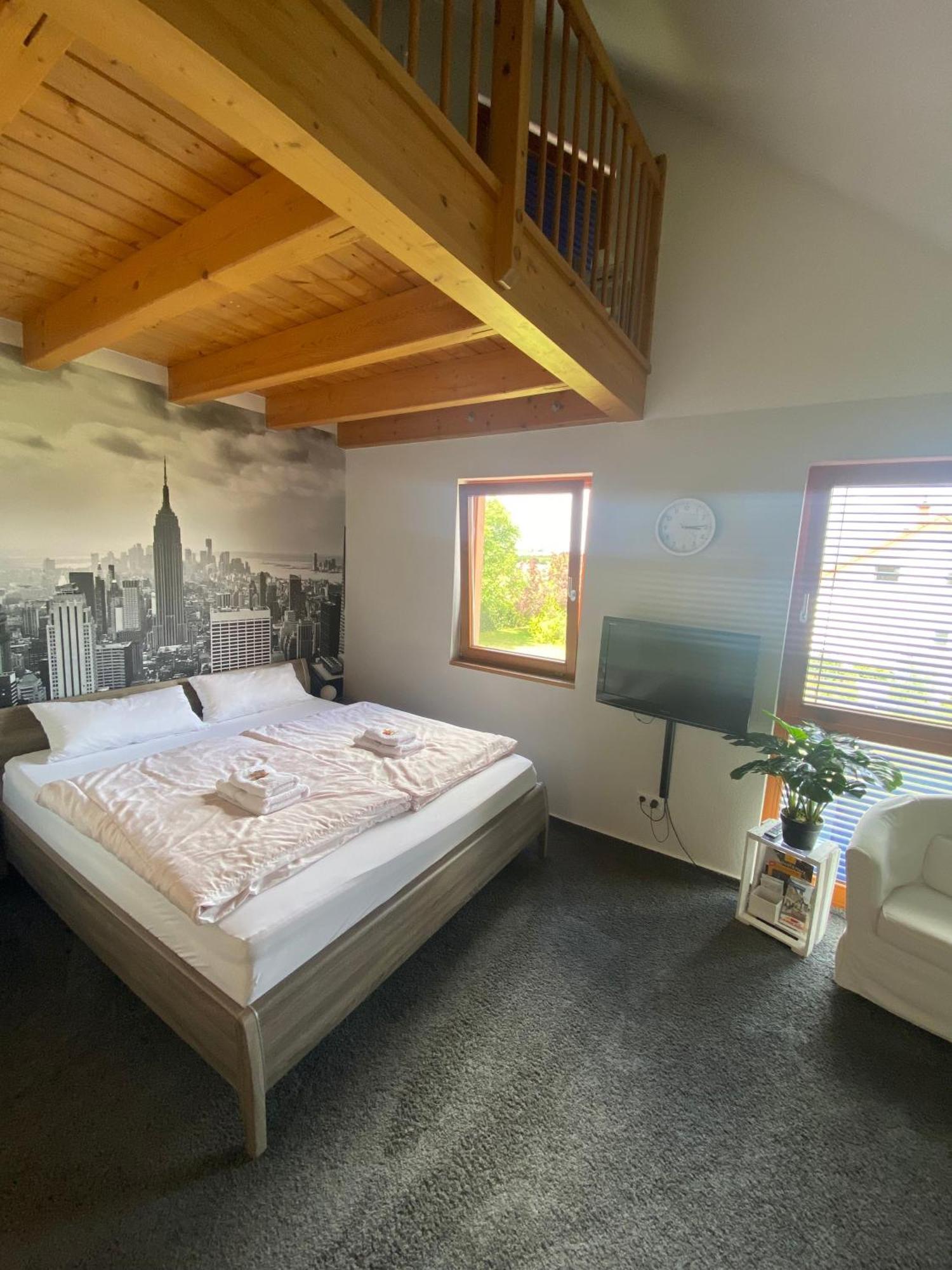 Maisonette-Ferienzimmer Am Backhausgarten Flonheim Exteriér fotografie